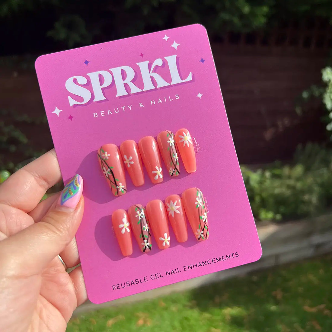 SPRKL Beauty Floral Blush Elegance Press-On Nail Set
